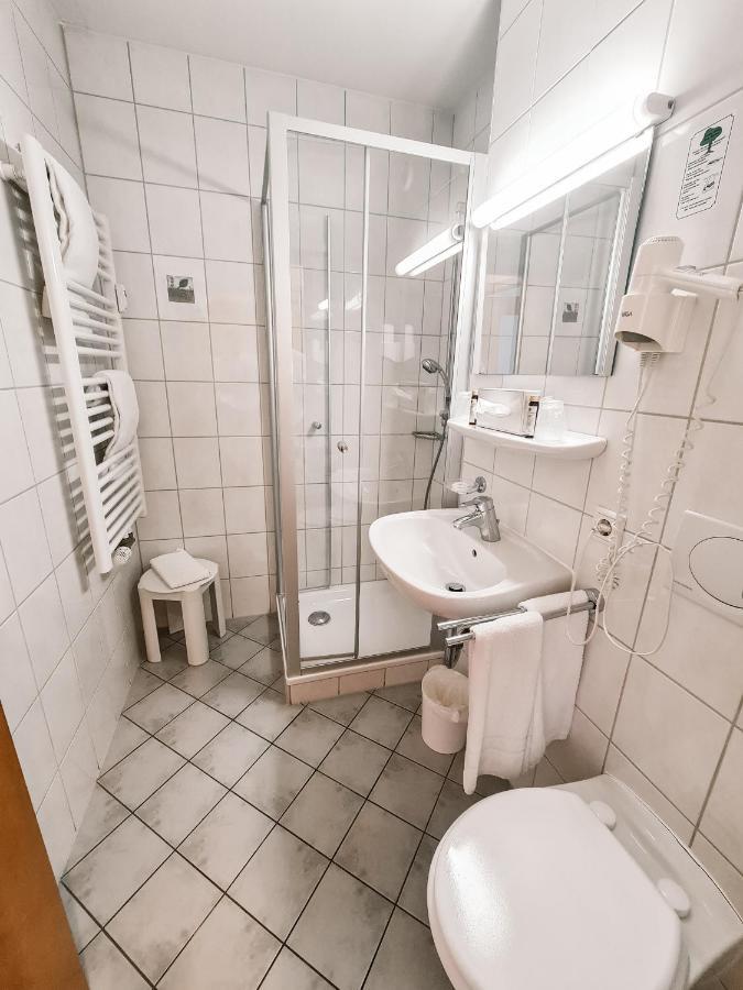 Zentral Hotel Bad Füssing Buitenkant foto